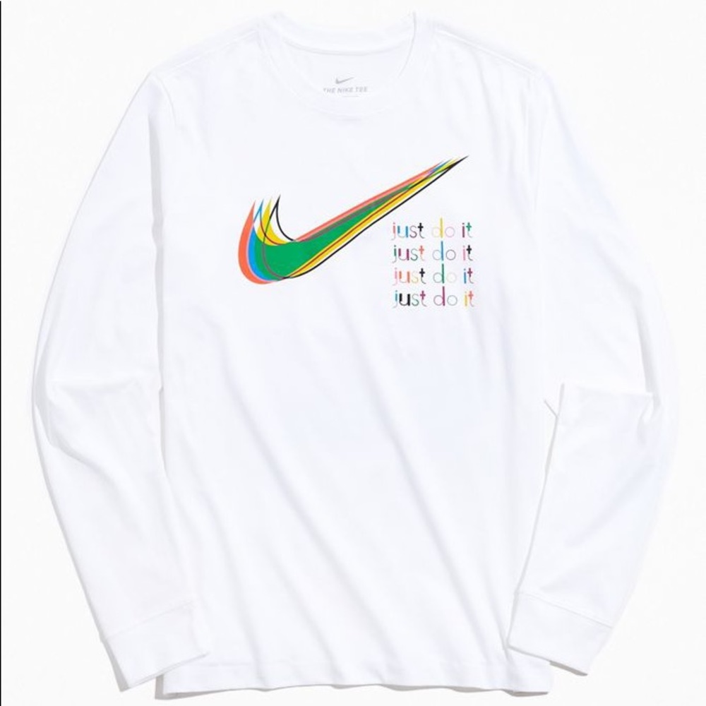 Nike Sportwear Multicolor Logo Tee